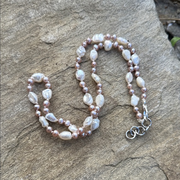 jrsdesignsltd Jewelry - Elegant Pearl Necklace